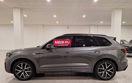 Volkswagen Touareg III, 2022 год, 8 100 000 рублей, 3 фотография
