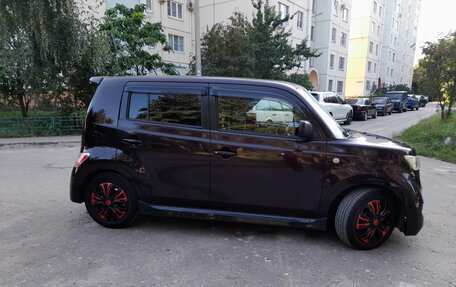 Toyota bB II рестайлинг, 2006 год, 600 000 рублей, 9 фотография