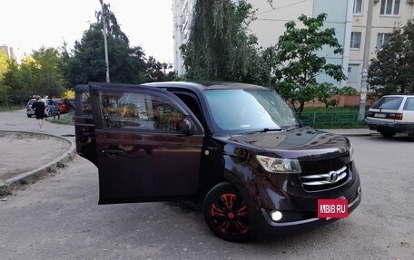 Toyota bB II рестайлинг, 2006 год, 600 000 рублей, 20 фотография