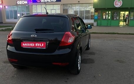 KIA cee'd I рестайлинг, 2010 год, 550 000 рублей, 2 фотография