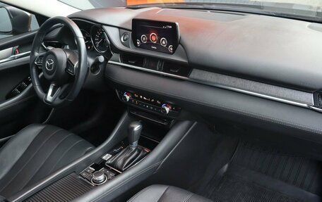 Mazda 6, 2018 год, 2 799 000 рублей, 12 фотография