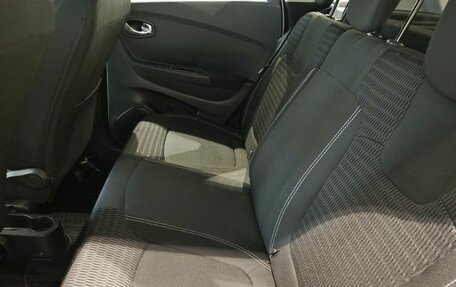 Renault Kaptur I рестайлинг, 2017 год, 1 100 000 рублей, 16 фотография