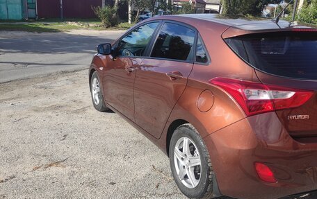 Hyundai i30 II рестайлинг, 2012 год, 900 000 рублей, 3 фотография