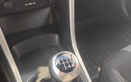 Hyundai i30 II рестайлинг, 2012 год, 900 000 рублей, 15 фотография