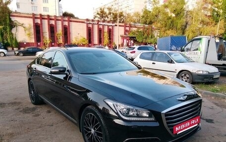 Genesis G80 I, 2018 год, 1 800 000 рублей, 2 фотография