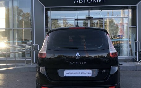 Renault Scenic III, 2010 год, 850 000 рублей, 6 фотография