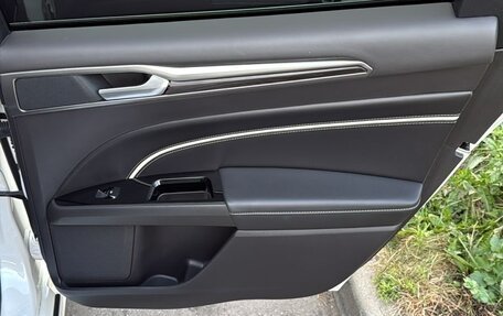 Ford Mondeo V, 2019 год, 3 000 000 рублей, 7 фотография
