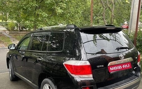 Toyota Highlander III, 2010 год, 1 870 000 рублей, 7 фотография