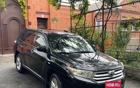 Toyota Highlander III, 2010 год, 1 870 000 рублей, 8 фотография
