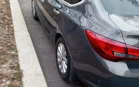 Opel Astra J, 2013 год, 1 300 000 рублей, 5 фотография