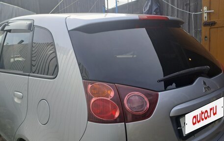 Mitsubishi Colt VI рестайлинг, 2004 год, 530 000 рублей, 3 фотография