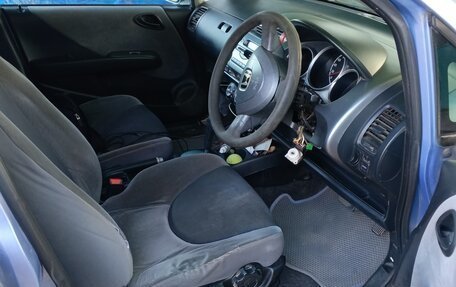 Honda Fit III, 2001 год, 290 000 рублей, 4 фотография