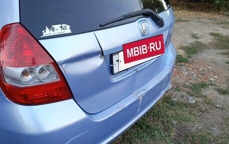 Honda Fit III, 2001 год, 290 000 рублей, 3 фотография