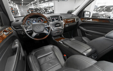 Mercedes-Benz M-Класс, 2015 год, 2 750 000 рублей, 6 фотография