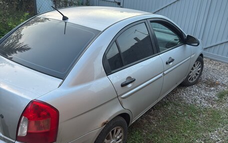 Hyundai Verna II, 2006 год, 540 000 рублей, 2 фотография