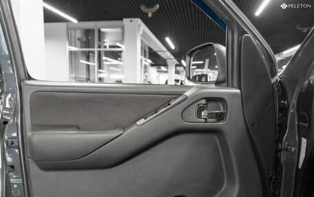 Nissan Navara (Frontier), 2008 год, 1 070 000 рублей, 13 фотография