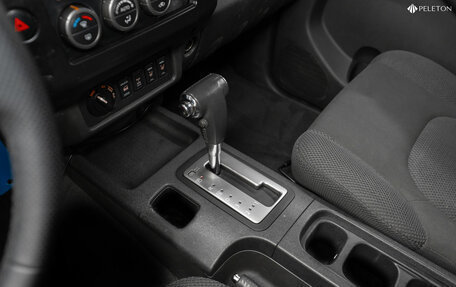 Nissan Navara (Frontier), 2008 год, 1 070 000 рублей, 15 фотография