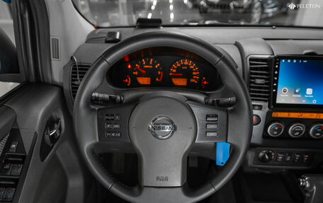 Nissan Navara (Frontier), 2008 год, 1 070 000 рублей, 10 фотография