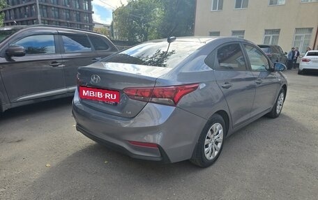 Hyundai Solaris II рестайлинг, 2018 год, 1 600 000 рублей, 5 фотография