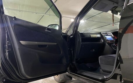 Honda Stream I рестайлинг, 2002 год, 620 000 рублей, 14 фотография