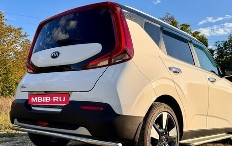 KIA Soul III, 2019 год, 1 980 000 рублей, 24 фотография
