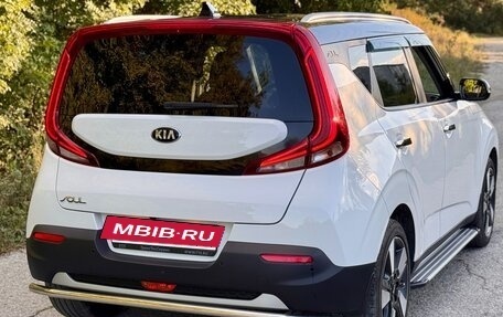 KIA Soul III, 2019 год, 1 980 000 рублей, 28 фотография