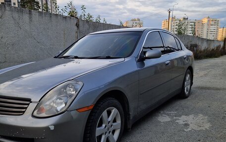 Nissan Skyline, 2003 год, 650 000 рублей, 2 фотография