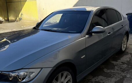 BMW 3 серия, 2005 год, 750 000 рублей, 18 фотография