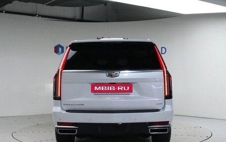 Cadillac Escalade V, 2023 год, 12 542 619 рублей, 4 фотография