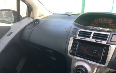 Toyota Vitz, 2010 год, 600 000 рублей, 7 фотография