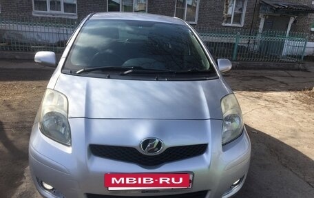 Toyota Vitz, 2010 год, 600 000 рублей, 11 фотография