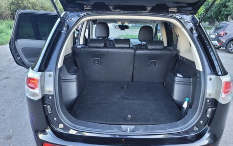 Mitsubishi Outlander III рестайлинг 3, 2012 год, 900 000 рублей, 7 фотография