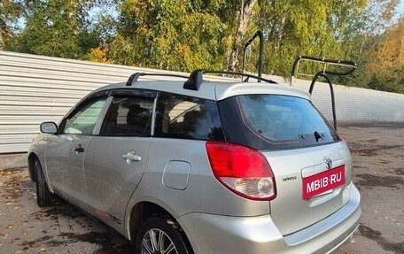 Toyota Matrix, 2003 год, 475 000 рублей, 3 фотография