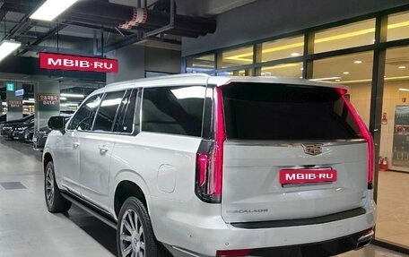 Cadillac Escalade V, 2023 год, 12 422 880 рублей, 4 фотография