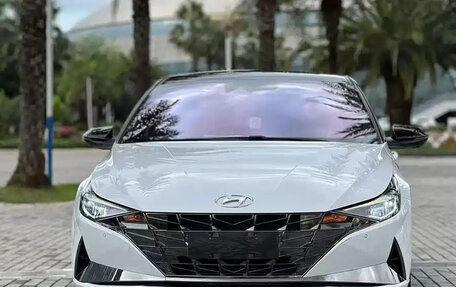 Hyundai Elantra, 2022 год, 1 650 123 рублей, 2 фотография