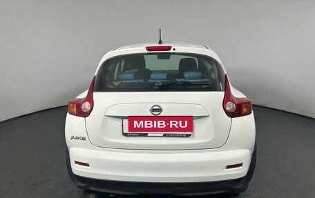 Nissan Juke II, 2012 год, 900 000 рублей, 5 фотография