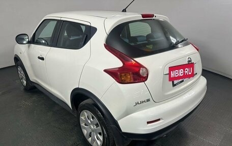 Nissan Juke II, 2012 год, 900 000 рублей, 6 фотография