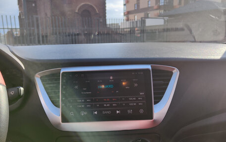 Hyundai Solaris II рестайлинг, 2020 год, 1 500 000 рублей, 6 фотография