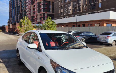 Hyundai Solaris II рестайлинг, 2020 год, 1 500 000 рублей, 2 фотография