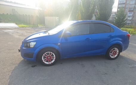 Chevrolet Aveo III, 2012 год, 650 000 рублей, 3 фотография