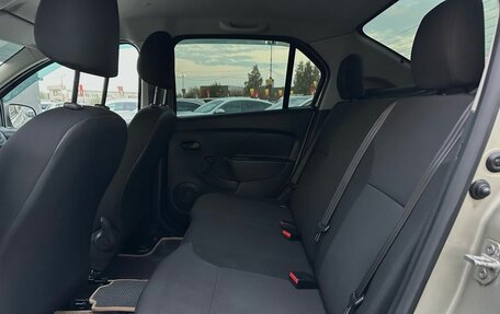 Renault Logan II, 2015 год, 779 000 рублей, 25 фотография