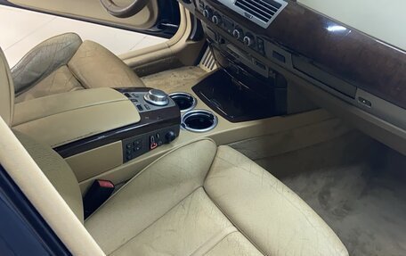 BMW 7 серия, 2006 год, 779 020 рублей, 13 фотография