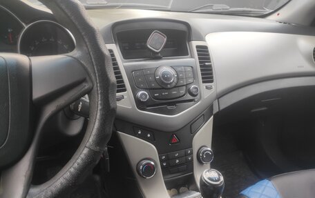 Chevrolet Cruze II, 2011 год, 385 000 рублей, 1 фотография