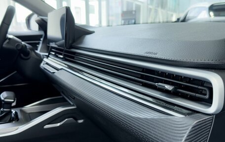 Geely Emgrand, 2024 год, 2 483 990 рублей, 19 фотография