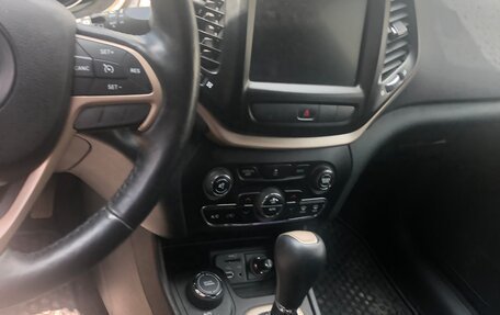 Jeep Cherokee, 2014 год, 1 850 000 рублей, 8 фотография