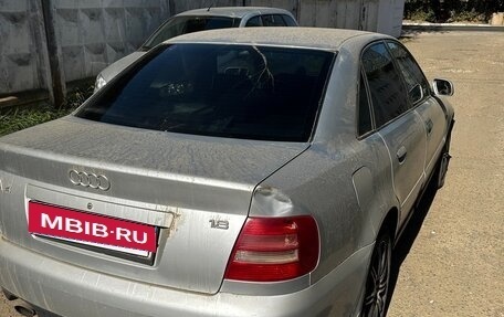 Audi A4, 1999 год, 250 000 рублей, 3 фотография