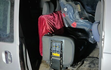 Hyundai Starex I рестайлинг, 2002 год, 400 000 рублей, 9 фотография