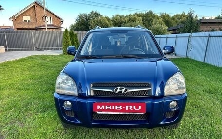 Hyundai Tucson III, 2008 год, 910 000 рублей, 2 фотография