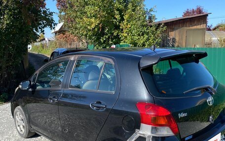 Toyota Vitz, 2010 год, 670 000 рублей, 3 фотография