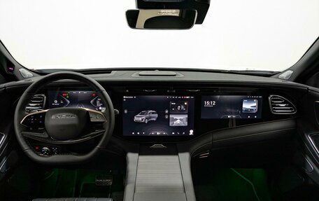 CheryExeed VX, 2024 год, 5 840 000 рублей, 10 фотография